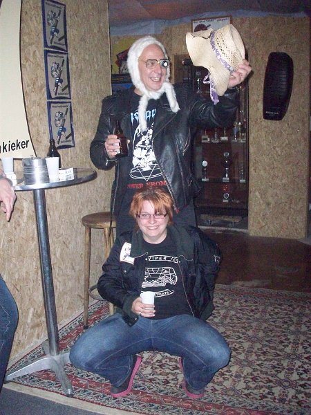 097.JPG
