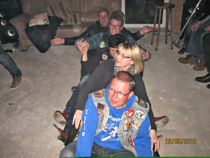 25_020_Spoekis_Sommer_11_05_2012.JPG