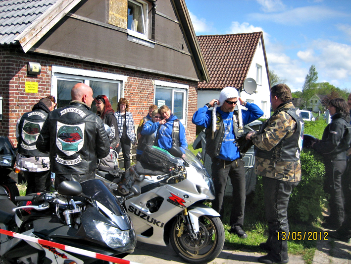 30_049_Spoekis_Sommer_11_05_2012.JPG